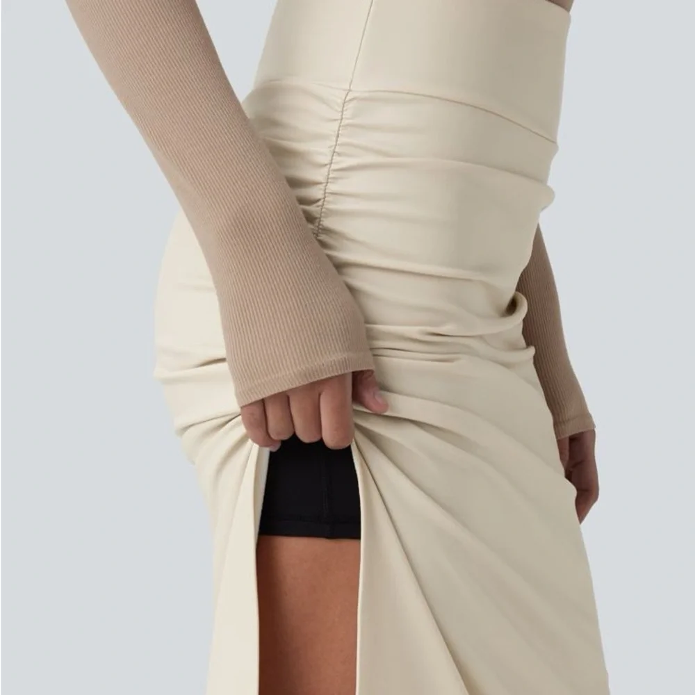 Halara High Waist Tummy Control Ruched Curved Hem Midi Skirt Medium NWOT - Picture 4 of 7